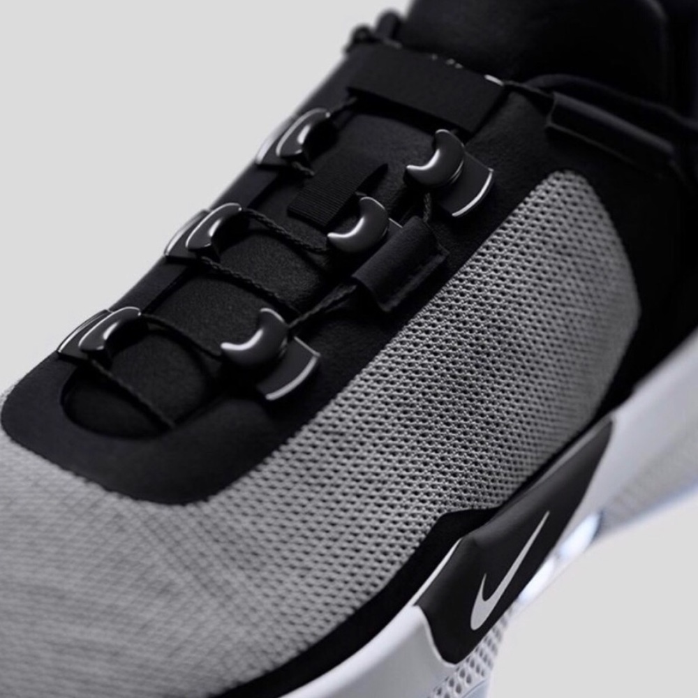 Black Nike Adapts BB - Picture 7 of 10